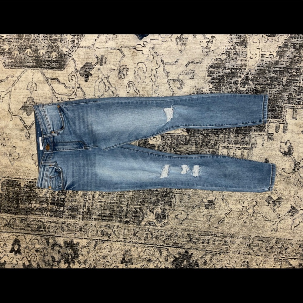 STS Blue light wash high- rise jeans.